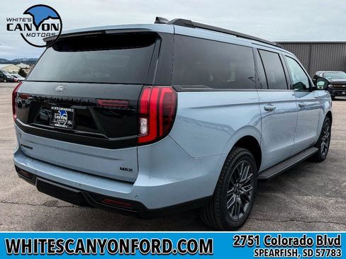 New 2026 Ford Expedition Max Platinum w/ Stealth Appearance Package AWD/4WD image 10