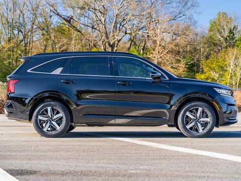 Used 2023 Kia Sorento S w/ Panoramic Sunroof Package image 8