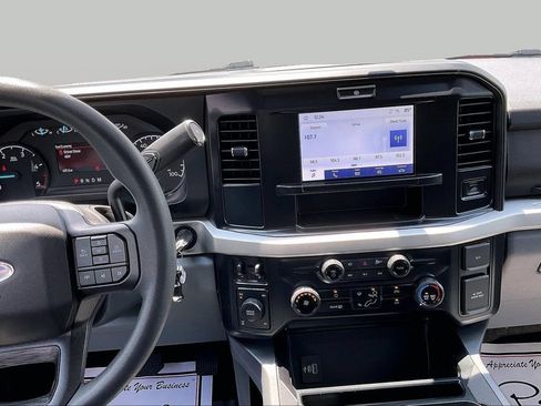 Used 2026 Ford F250 XLT w/ 360-Degree Camera Package AWD/4WD image 6