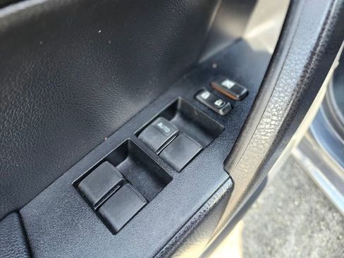 Used 2014 Toyota Corolla S image 17