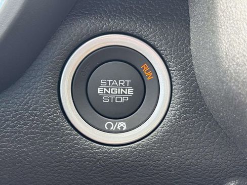 New 2026 RAM 1500 Express AWD/4WD image 21
