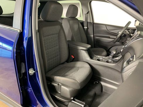 Used 2023 Chevrolet Equinox LT w/ Driver Convenience Package image 35