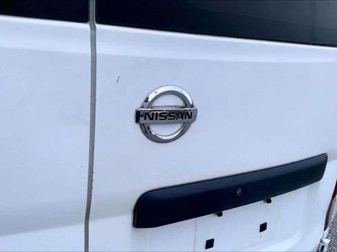 Used 2015 Nissan NV200 S w/ Cruise Control Package FWD image 9