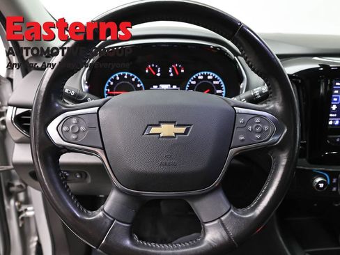Used 2020 Chevrolet Traverse LT FWD image 10