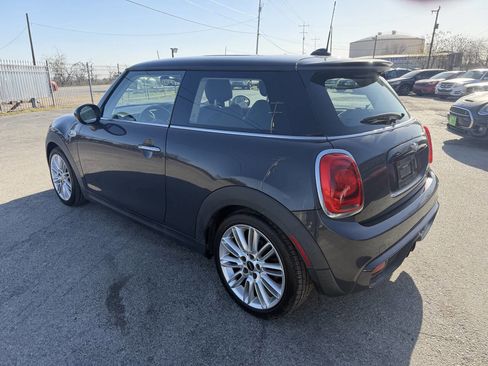 Used 2014 MINI Cooper S image 6
