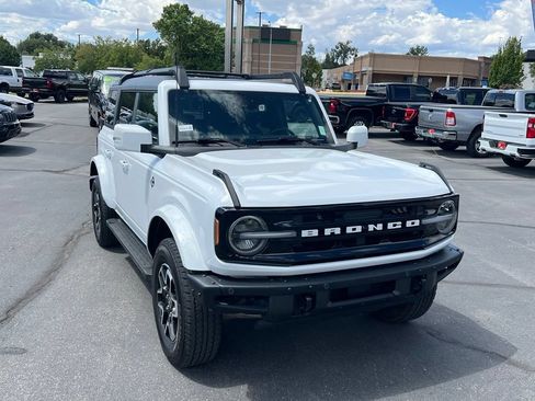 Used 2023 Ford Bronco Outer Banks AWD/4WD image 5