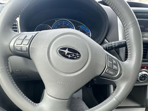 Used 2009 Subaru Forester 2.5X Limited image 18