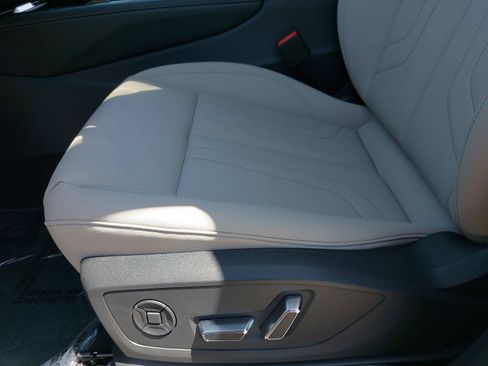 New 2026 Audi Q3 quattro 2.0T AWD/4WD image 32