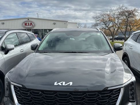 New 2025 Kia Sorento EX image 1