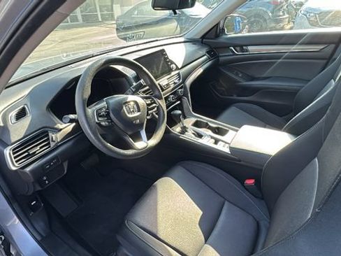 Used 2021 Honda Accord LX image 17