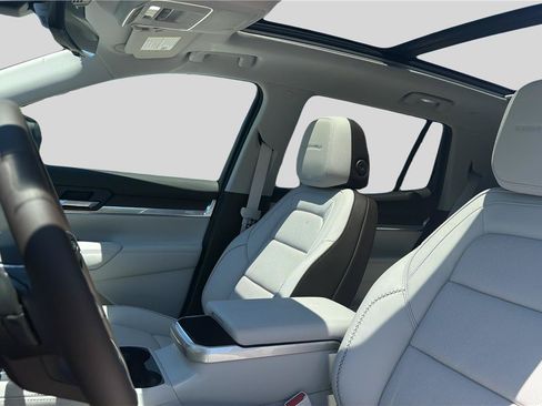 New 2026 GMC Terrain Denali AWD/4WD image 18