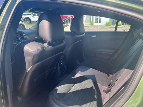 Used 2019 Dodge Charger Scat Pack w/ Daytona Edition Group RWD image 12