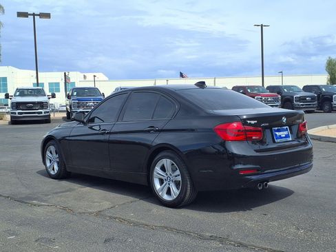 Used 2016 BMW 328i xDrive Sedan AWD/4WD image 4