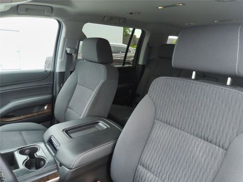 Used 2018 Chevrolet Suburban LS w/ All-Season Package AWD/4WD image 18