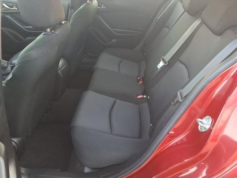 Used 2014 MAZDA MAZDA3 i Sport image 17