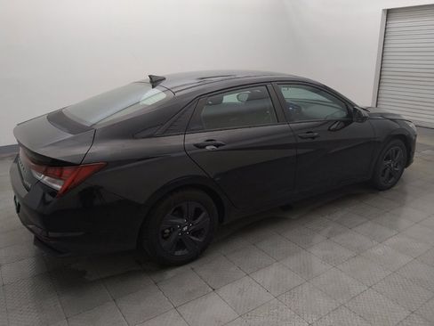 Used 2022 Hyundai Elantra Blue w/ Cargo Package FWD image 10