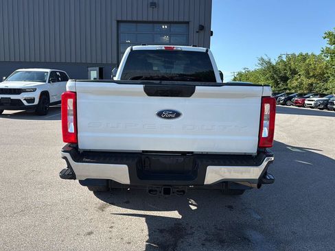 Used 2026 Ford F250 XLT AWD/4WD image 4