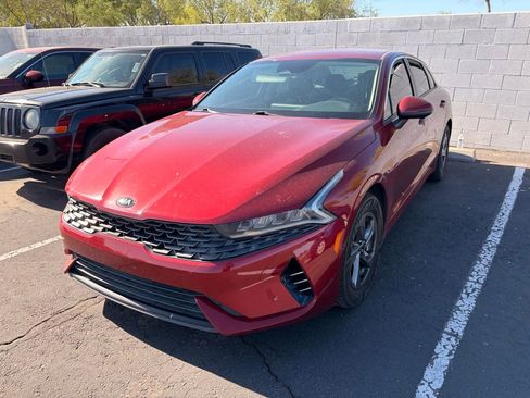 Used 2021 Kia K5 LXS FWD image 2