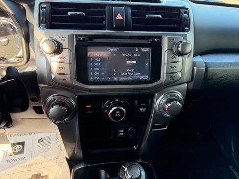 Used 2019 Toyota 4Runner SR5 Premium AWD/4WD image 22