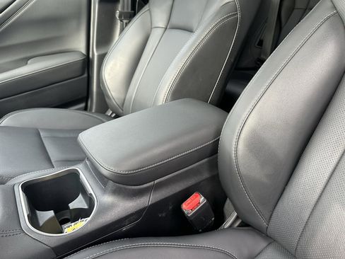 Used 2024 Subaru Outback Limited image 36