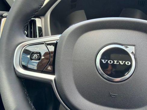 New 2026 Volvo XC60 B5 Plus w/ Climate Package AWD/4WD image 23