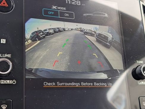 Used 2024 Subaru Crosstrek 2.0i Premium image 16