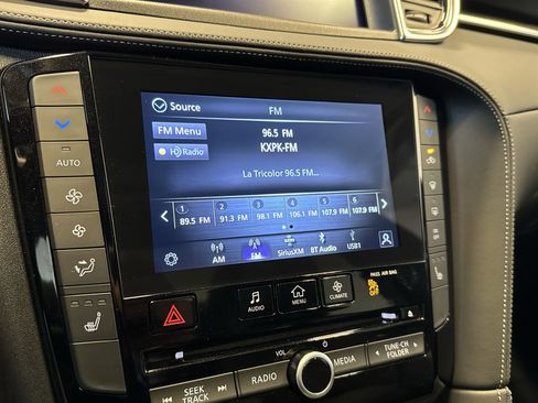 New 2025 INFINITI QX50 Luxe image 16