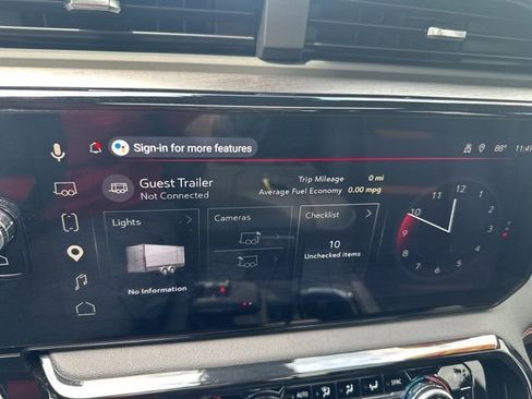 Used 2026 GMC Sierra 1500 AT4 w/ AT4 Premium Package AWD/4WD image 32