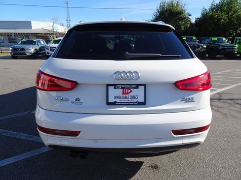 Used 2015 Audi Q3 2.0T Prestige w/ Prestige Package image 5