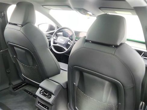 Used 2025 Audi A6 e-tron Prestige w/ Black Warm Weather Package image 27