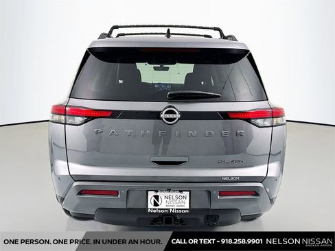 New 2026 Nissan Pathfinder SL AWD/4WD image 6
