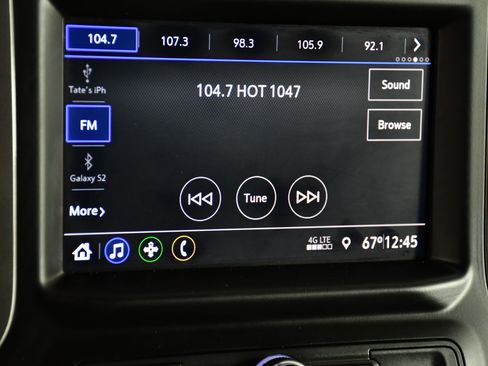 Used 2021 Chevrolet Silverado 1500 Custom Trail Boss AWD/4WD image 30