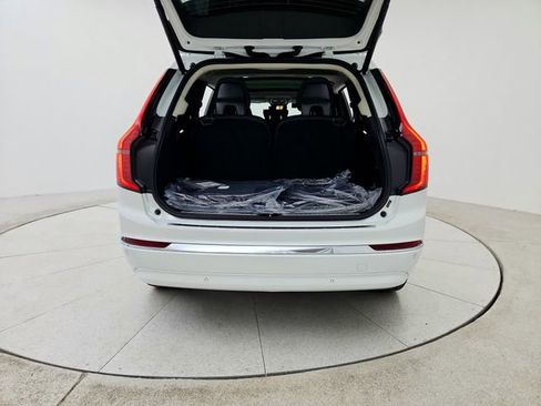 New 2025 Volvo XC90 B6 Plus w/ Protection Package Premier image 19