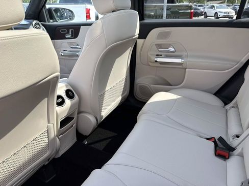 New 2026 Mercedes-Benz GLB 250 image 15