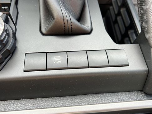 New 2025 Toyota 4Runner Limited image 20