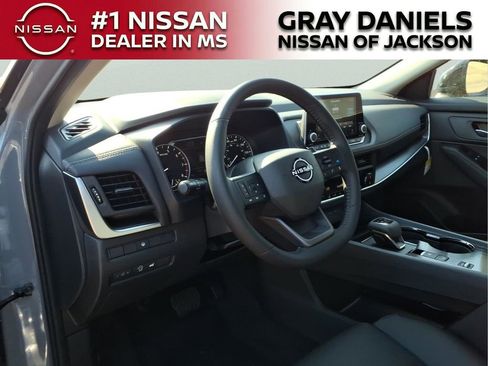 New 2026 Nissan Rogue SV image 11