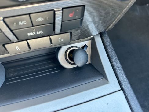 Used 2010 Ford Fusion SEL image 32