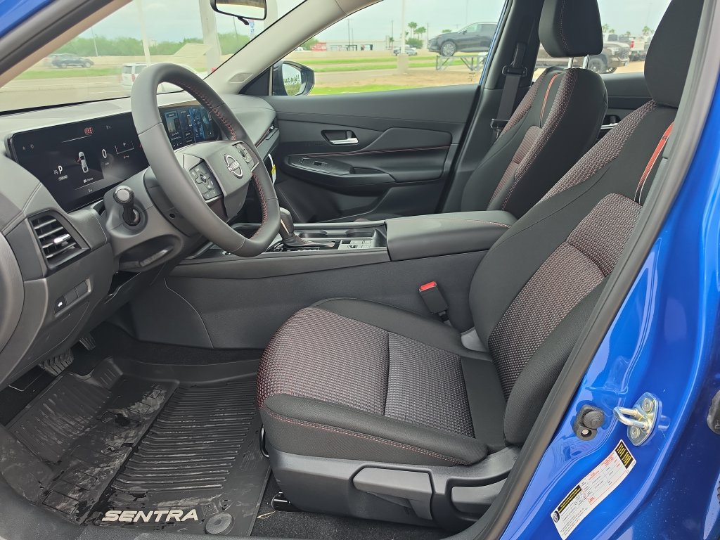 New 2027 Nissan Sentra SR w/ Floor Mat Package FWD image 24