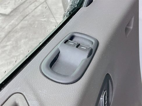 New 2025 Ford Transit 250 148 Medium Roof image 18