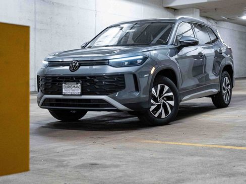 New 2026 Volkswagen Tiguan S image 1