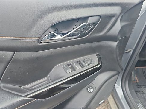 Used 2021 GMC Acadia AT4 image 22