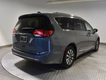 Used 2020 Chrysler Pacifica Touring-L Plus