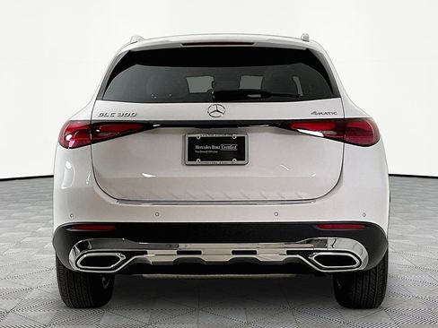 Certified 2023 Mercedes-Benz GLC 300 4MATIC image 5