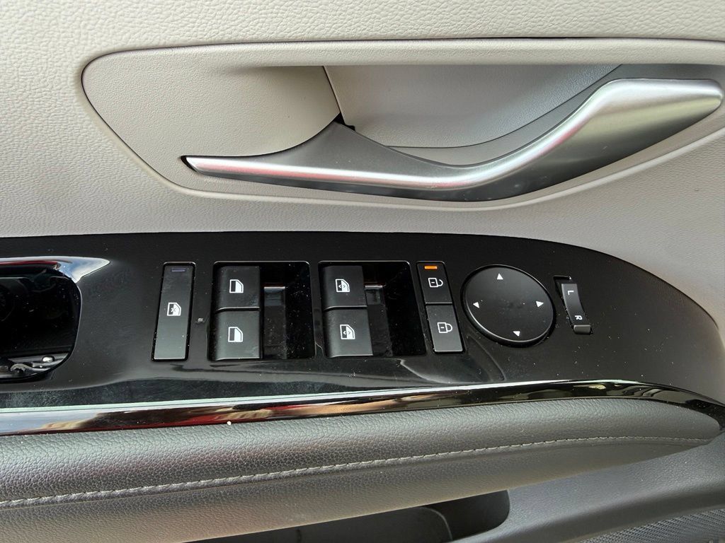 Certified 2026 Hyundai Tucson Limited AWD/4WD image 25