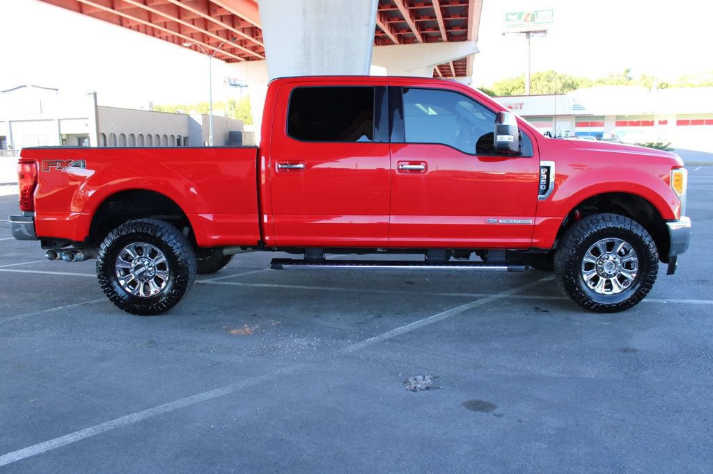 Used 2017 Ford F350 XLT w/ XLT Premium Package AWD/4WD image 5