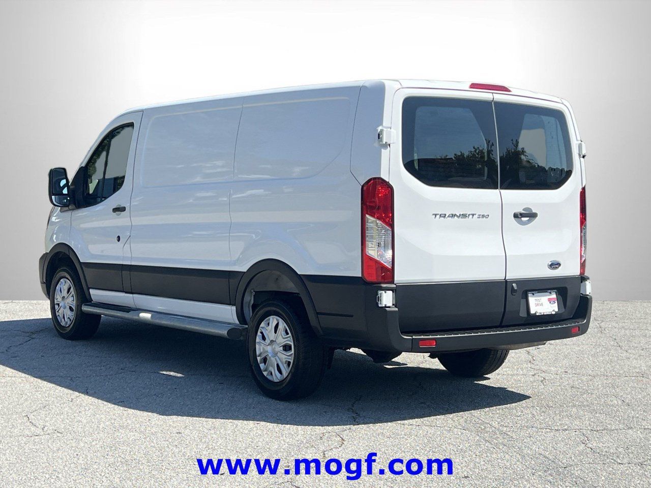 Used 2025 Ford Transit 250 Low Roof w/ Exterior Upgrade Package RWD image 2