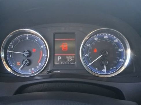 Used 2019 Toyota Corolla LE FWD image 18