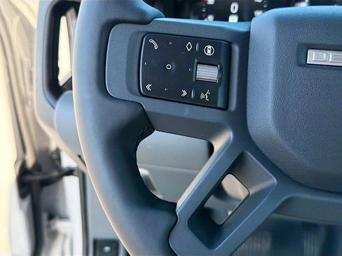 New 2026 Land Rover Defender 110 X-Dynamic SE image 37