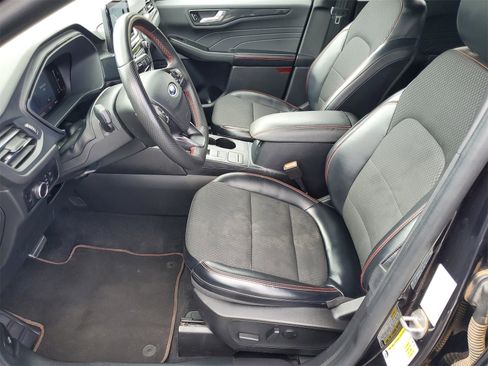 Used 2023 Ford Escape ST-Line image 5