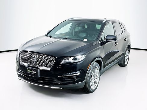 Used 2019 Lincoln MKC Reserve w/ MKC Technology Package FWD image 3